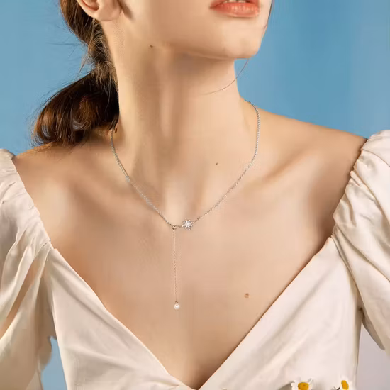 Silver Platinum Plated Rhinestones Girls Women Ladies Zinc Alloy Pendant Necklace